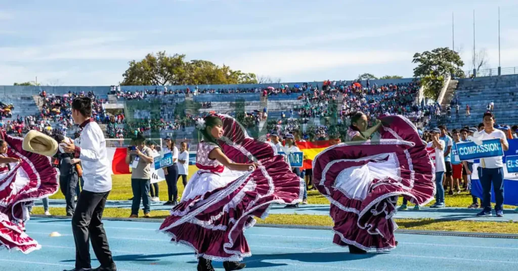 Salvadoran Music & Dance: